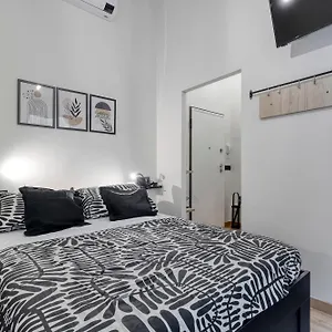 Design Loft In Centro Storico - Casa Courrier , Bolonia Italia